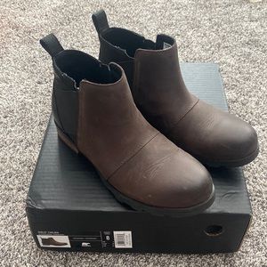 Sorel Emelie Chelsea EUC Worn ONCE!